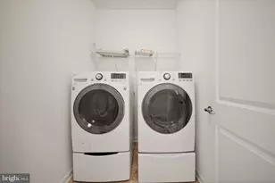 22306 Tees Ter, Ashburn, VA 20148 - Photo 32