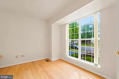 219 Foxborough Drive SW, Leesburg, VA 20175 - Photo 6