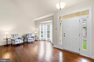 20918 Rocky Knoll Square, Ashburn, VA 20147 - Photo 4