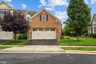20918 Rocky Knoll Square, Ashburn, VA 20147 - Photo 30