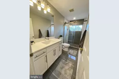 23052 Fontwell Square, Sterling, VA 20166 - Photo 20