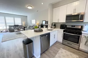 23052 Fontwell Square, Sterling, VA 20166 - Photo 10