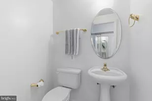 19365 Cypress Ridge Terrace, Leesburg, VA 20176 - Photo 20