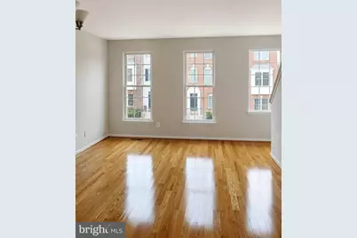 42845 Sykes Ter, Chantilly, VA 20152 - Photo 8