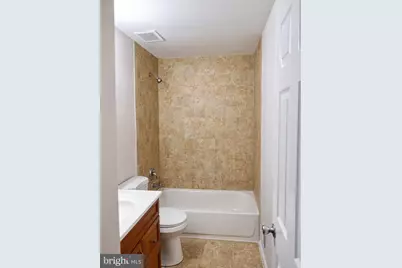 42845 Sykes Ter, Chantilly, VA 20152 - Photo 6