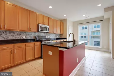 20638 Maitland Terrace, Ashburn, VA 20147 - Photo 16