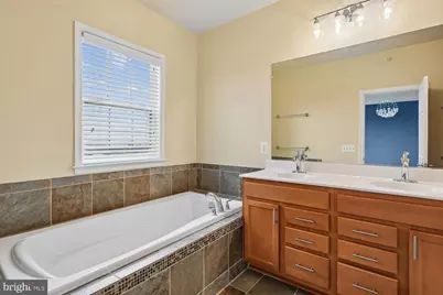 20638 Maitland Terrace, Ashburn, VA 20147 - Photo 28