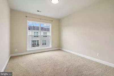 20638 Maitland Terrace, Ashburn, VA 20147 - Photo 32