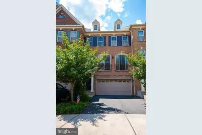 23736 Hopewell Manor Terrace, Ashburn, VA 20148 - Photo 4