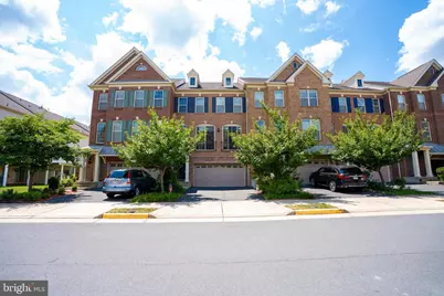 23736 Hopewell Manor Terrace, Ashburn, VA 20148 - Photo 2