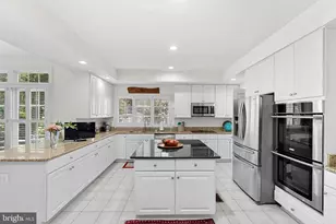 18403 Kingsmill St, Leesburg, VA 20176 - Photo 22