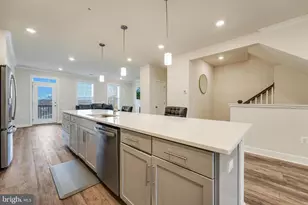 43453 Stonewood Crossing Ter, Ashburn, VA 20148 - Photo 6