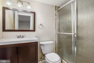 2 Quincy Ct, Sterling, VA 20165 - Photo 12