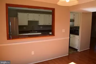 2 Quincy Ct, Sterling, VA 20165 - Photo 6