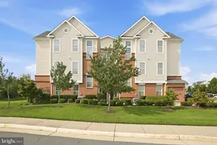 23315 Milltown Knoll Square, Ashburn, VA 20148 - Photo 2