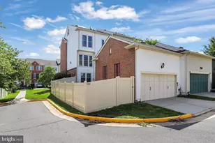 192 Flowering Dogwood Terr SE, Leesburg, VA 20175 - Photo 56