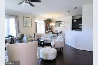 42581 Sunset Square, Ashburn, VA 20148 - Photo 2