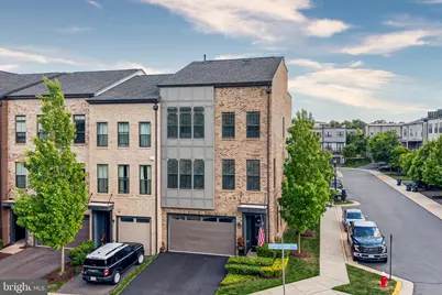 42355 Piper Creek, Ashburn, VA 20148 - Photo 8