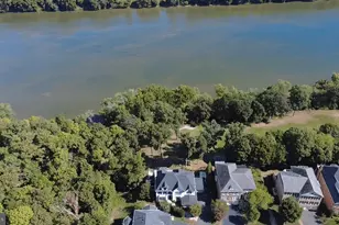 18180 Shinniecock Hills Pl, Leesburg, VA 20176 - Photo 1
