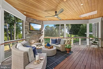 18180 Shinniecock Hills Place, Leesburg, VA 20176 - Photo 12
