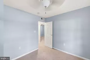 1402 N Amelia St, Sterling, VA 20164 - Photo 16