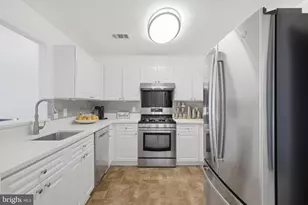 20586 Cornstalk Terrace, Ashburn, VA 20147 - Photo 12