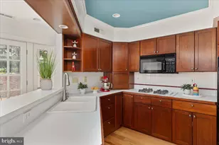 222 W Market Street W, Leesburg, VA 20176 - Photo 12