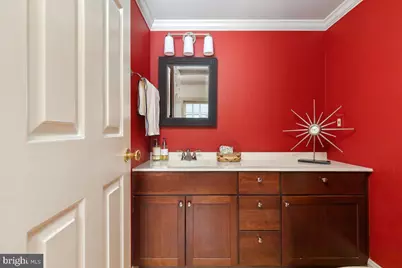 222 W Market Street W, Leesburg, VA 20176 - Photo 6