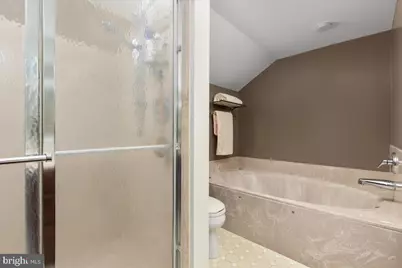 222 W Market Street W, Leesburg, VA 20176 - Photo 22