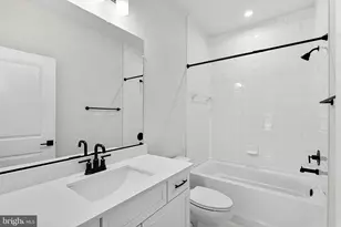 19708 Sepia Sq, Ashburn, VA 20147 - Photo 24