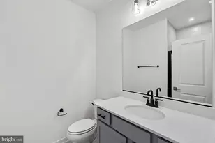 8 Sepia Square, Ashburn, VA 20147 - Photo 22