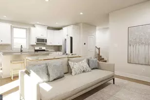42632 Darala Dr, Ashburn, VA 20147 - Photo 2