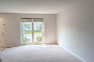43543 Plantation Terrace, Ashburn, VA 20147 - Photo 2