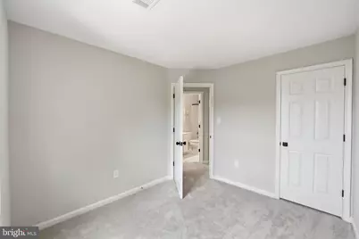 21954 Box Car Square, Sterling, VA 20166 - Photo 32