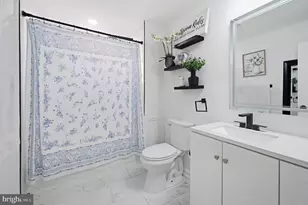 130 N Duke Dr, Sterling, VA 20164 - Photo 6