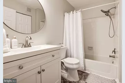 102 Prosperity Avenue SE #E, Leesburg, VA 20175 - Photo 18