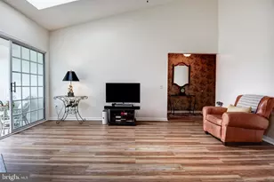 102 Prosperity Ave SE, Leesburg, VA 20175 - Photo 12