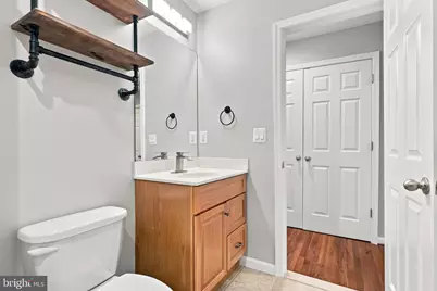 25678 Pleasant Valley Road, Chantilly, VA 20152 - Photo 14