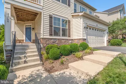 42706 Chisholm, Ashburn, VA 20148 - Photo 4