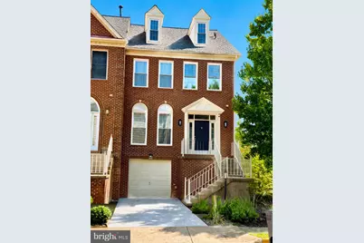 46544 Lynnhaven Square, Sterling, VA 20165 - Photo 2