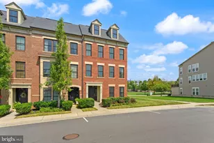 42248 Palladian Blue Terrace, Brambleton, VA 20148 - Photo 4