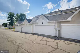 22952 Fleet Terrace, Sterling, VA 20166 - Photo 36