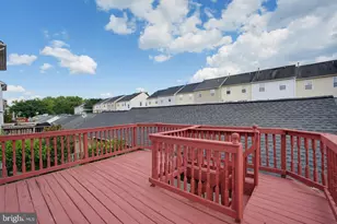 22952 Fleet Terrace, Sterling, VA 20166 - Photo 22