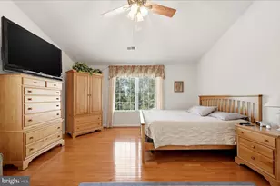 45539 Lakeside Dr, Sterling, VA 20165 - Photo 22