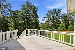 45539 Lakeside Dr, Sterling, VA 20165 - Photo 16