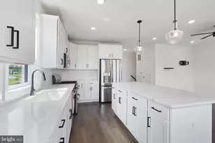 42623 Nubbins Ter, Ashburn, VA 20147 - Photo 10