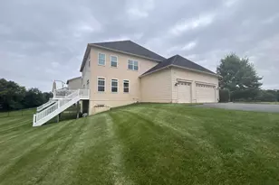 41910 Scotchbridge Pl, Ashburn, VA 20148 - Photo 4