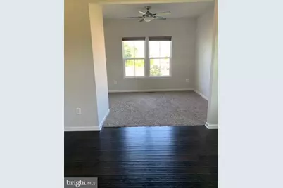 26774 Barnsley Place, Chantilly, VA 20152 - Photo 14