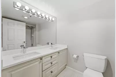 19385 Cypress Ridge Terrace #219, Leesburg, VA 20176 - Photo 20