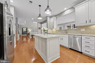 20255 Kiawah Island Dr, Ashburn, VA 20147 - Photo 18